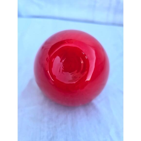 Vintage Style Red Blown Glass Apple Sculpture Paperweight Home Decor - Picture 2 of 3